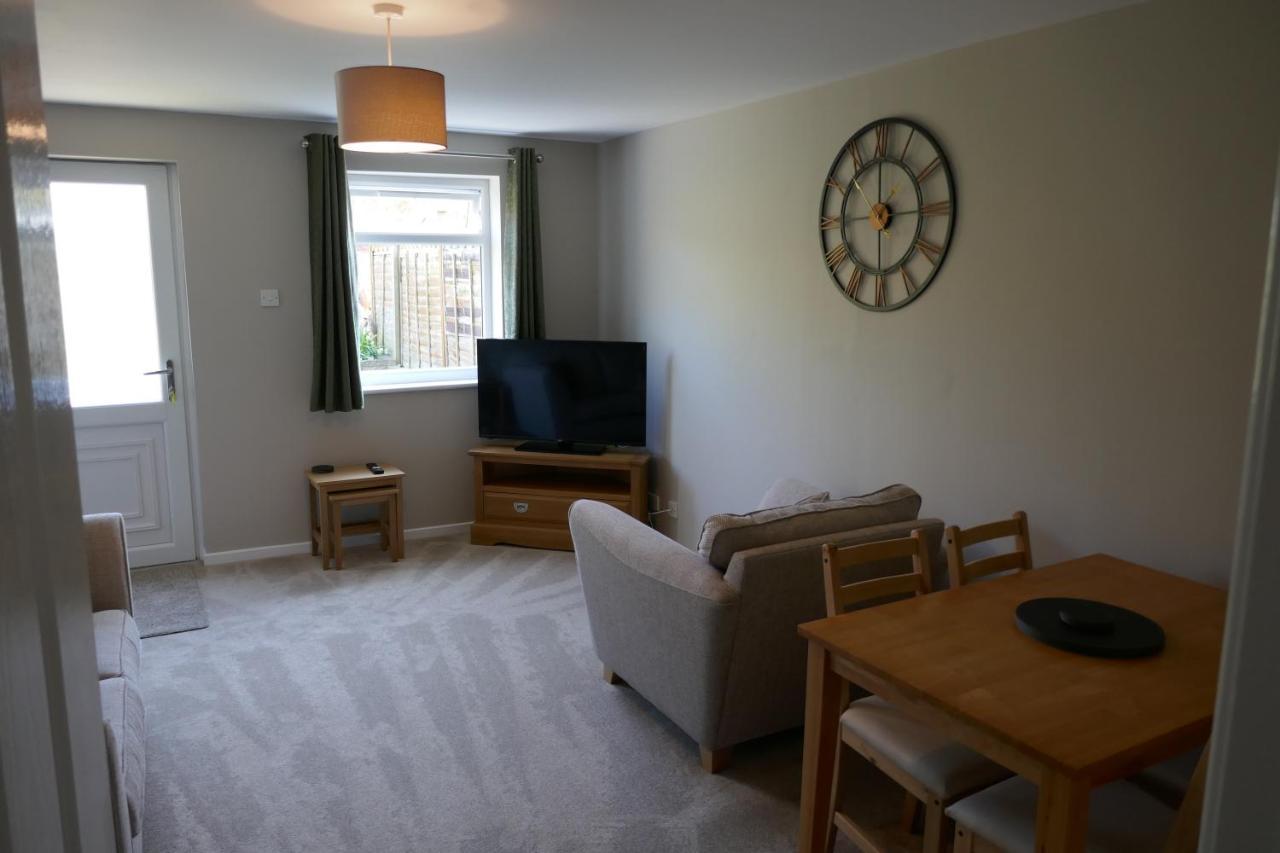 2 Bedroom House Walking Distance To City Centre With Free Parking York Luaran gambar