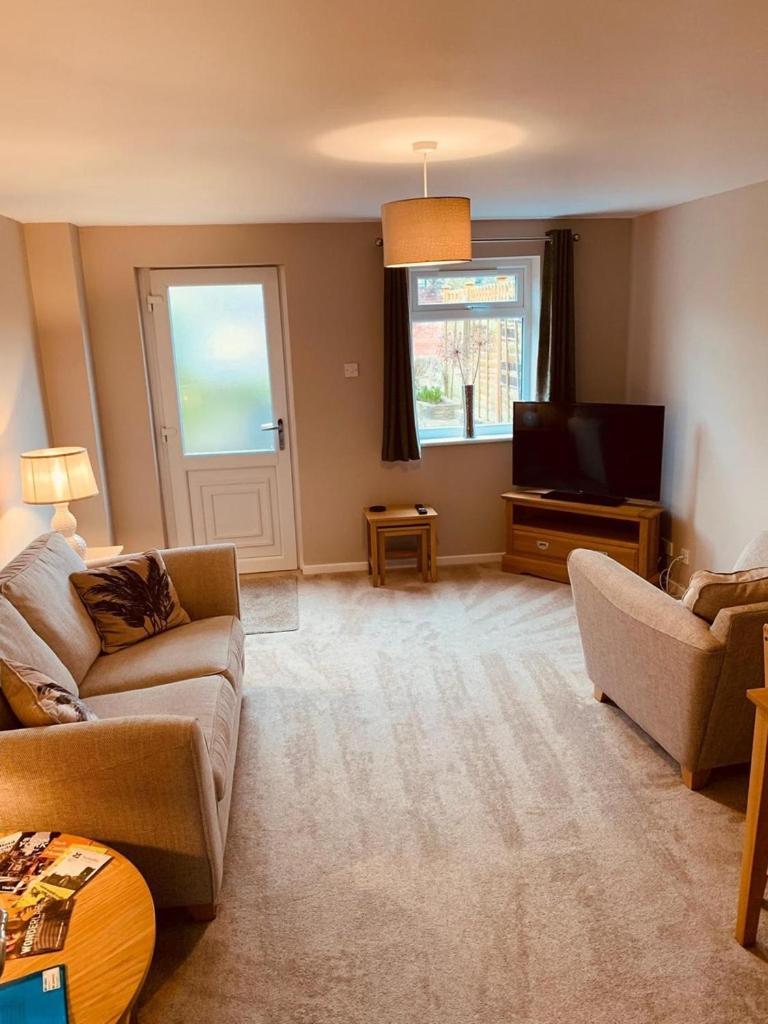 2 Bedroom House Walking Distance To City Centre With Free Parking York Luaran gambar